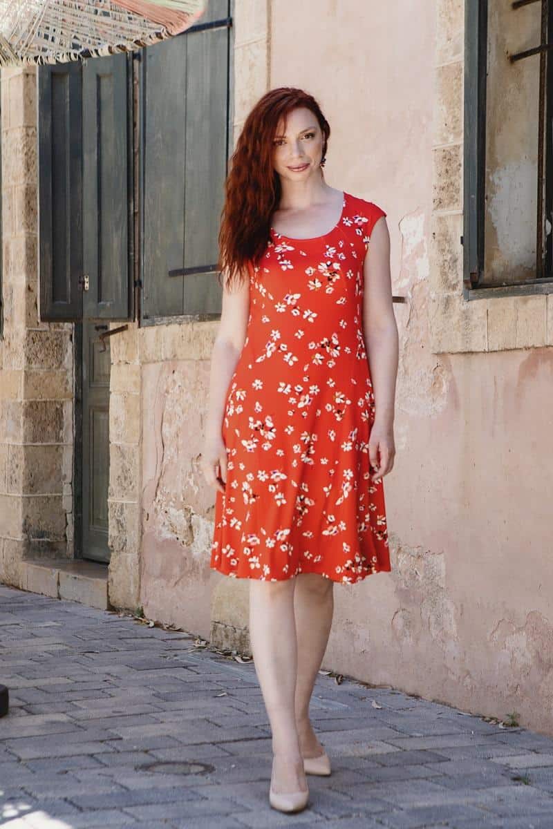 red-sophi-dress-.jpg red-sophi-dress-.jpg