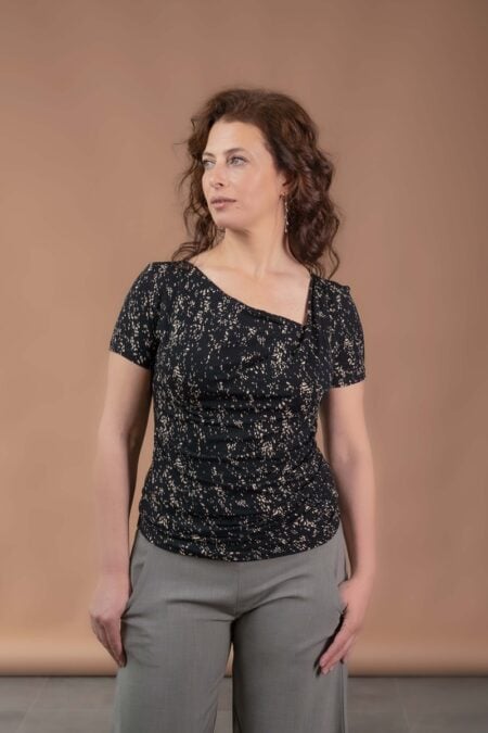 Asymmetrical printed shirt - Black, 1