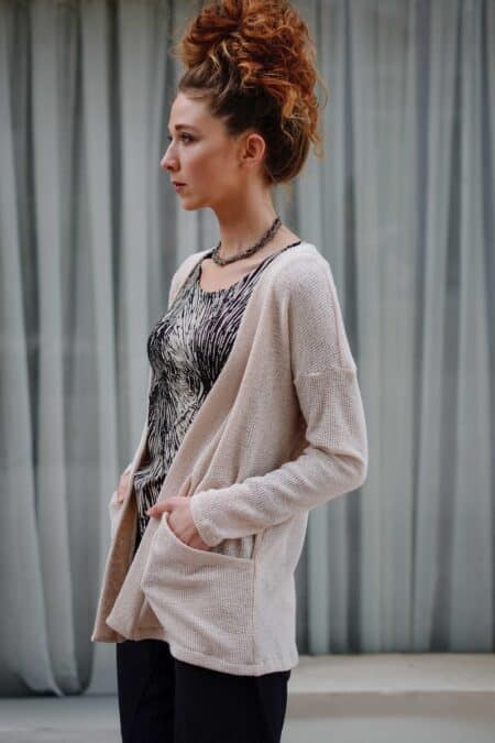Soft knit cardigan with pockets - Beige, One Size
